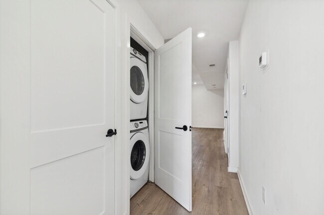 Building Photo - 1809 N 18th St