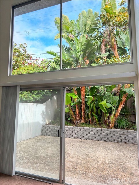 Building Photo - 33938 Alcazar Dr
