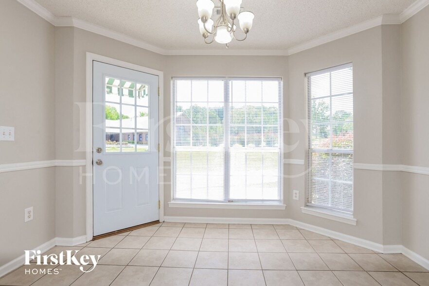 Building Photo - 152 Laurel Woods Dr