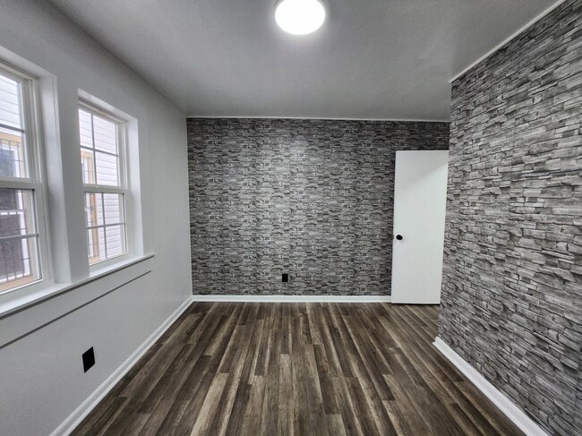 Building Photo - 3510 Avenue C