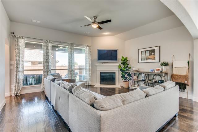 Building Photo - 1201 Skyflower Ln