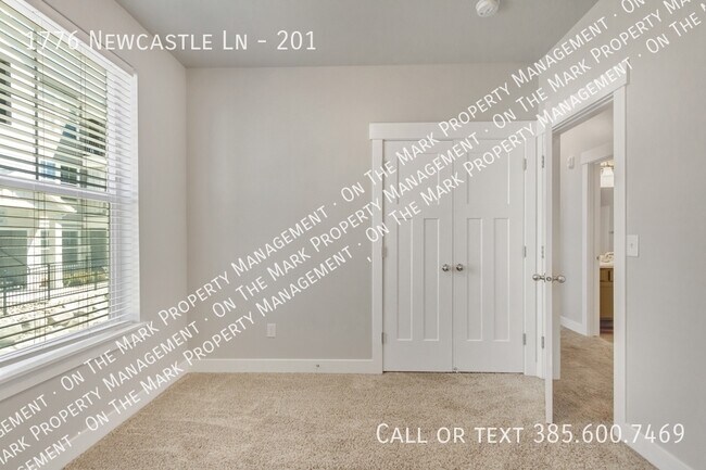 Building Photo - 1776 W Newcastle Ln