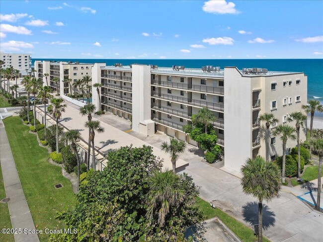 Building Photo - 1465 Jimmy Buffett Mem Hwy