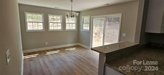 Building Photo - 121 Holly Spgs Ct