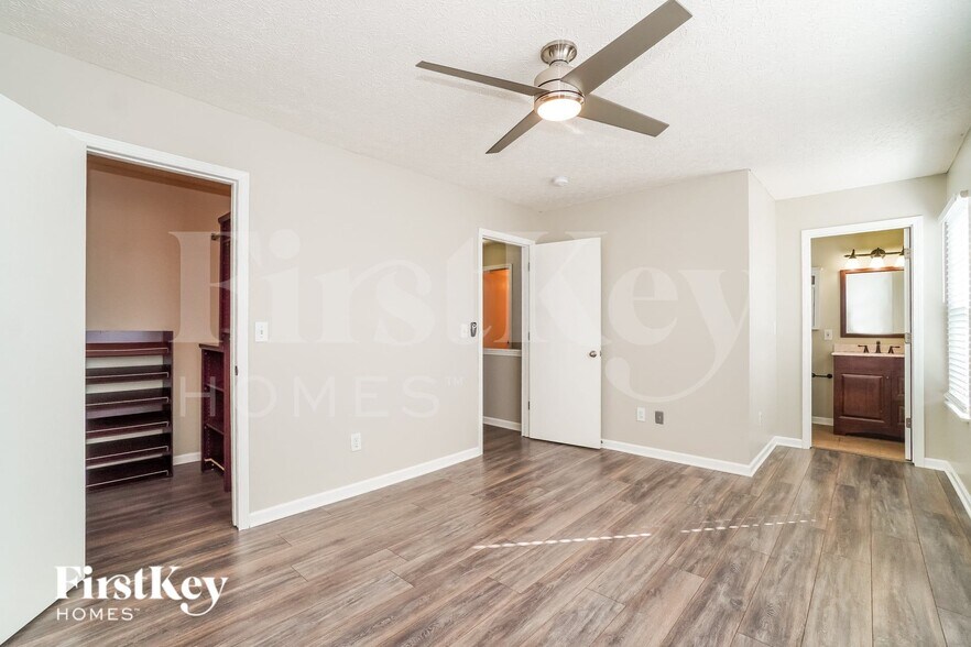 Building Photo - 692 Windy Hill Ln