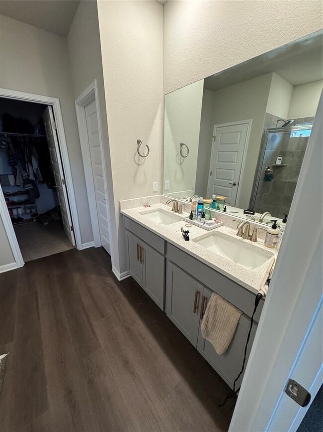 Building Photo - 429 El Capitan Lp