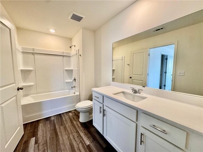 Building Photo - 323 Winton Wy