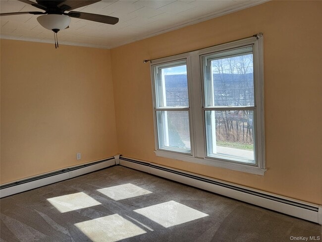 Building Photo - 83 W Main St