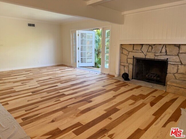 Building Photo - 4247 Sespe Ave