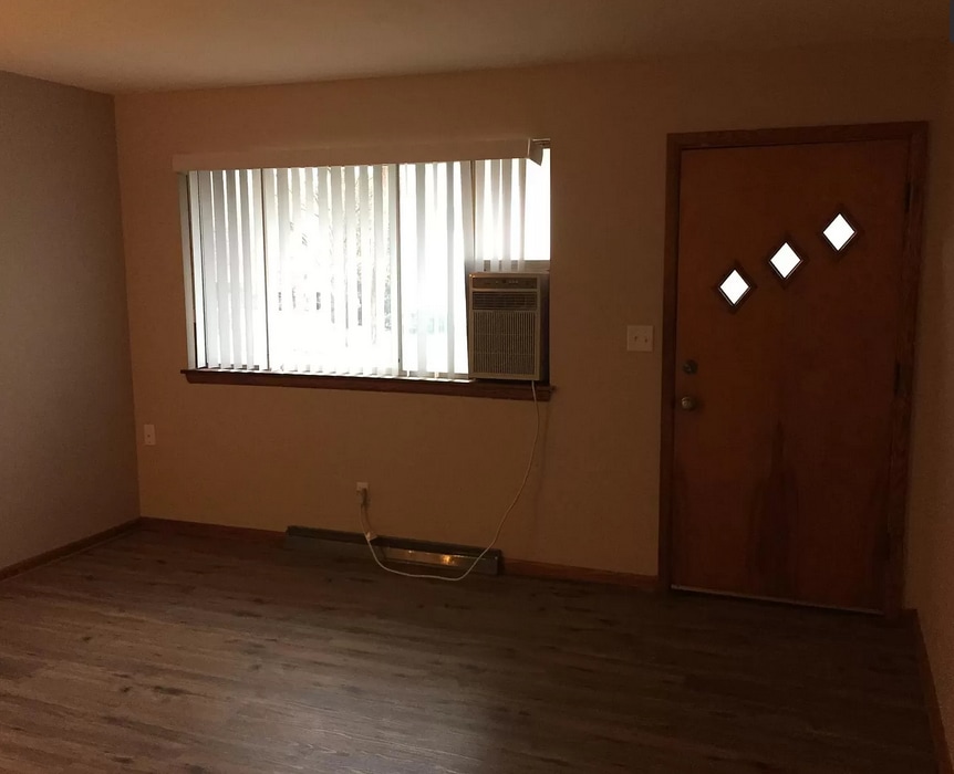 Living Room - 430 S Prospect St