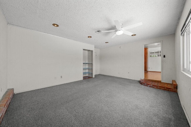 Building Photo - 8346 Lake Baca Dr