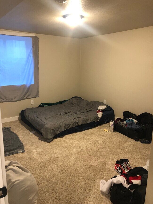 Bedroom 1 - 3727 Dillon Ave