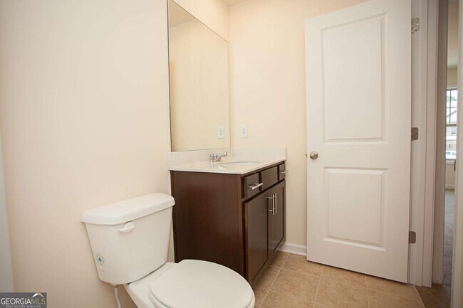 Building Photo - 4355 Almanor Cir