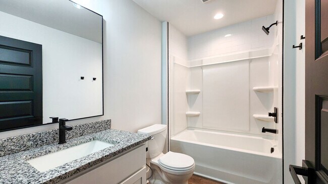 Building Photo - High-End Touches & Flexible Space in a Bea...