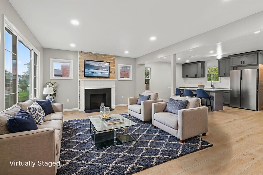 Building Photo - 1123-1125 S Ohio Ave