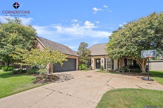 Primary Photo - 8564 Grand View Dr