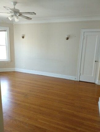 Building Photo - 1914 W Morse Ave