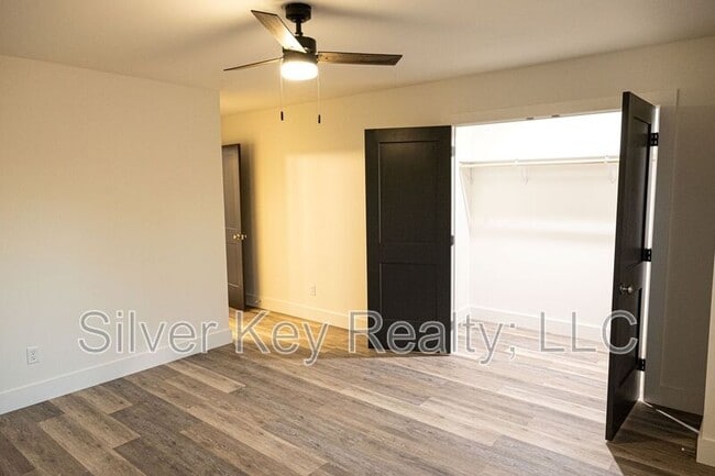 Building Photo - 1987 Hwy 411