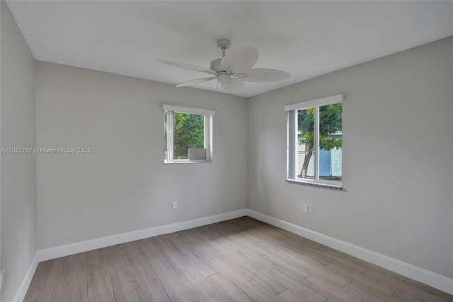 Building Photo - 3800 SW 58th Terrace