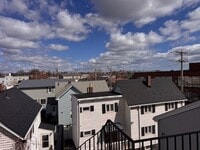 Building Photo - 14 Dane St