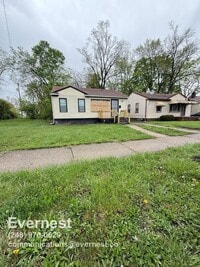 Building Photo - Charming 2-Bedroom Home in a Convenient Lo...