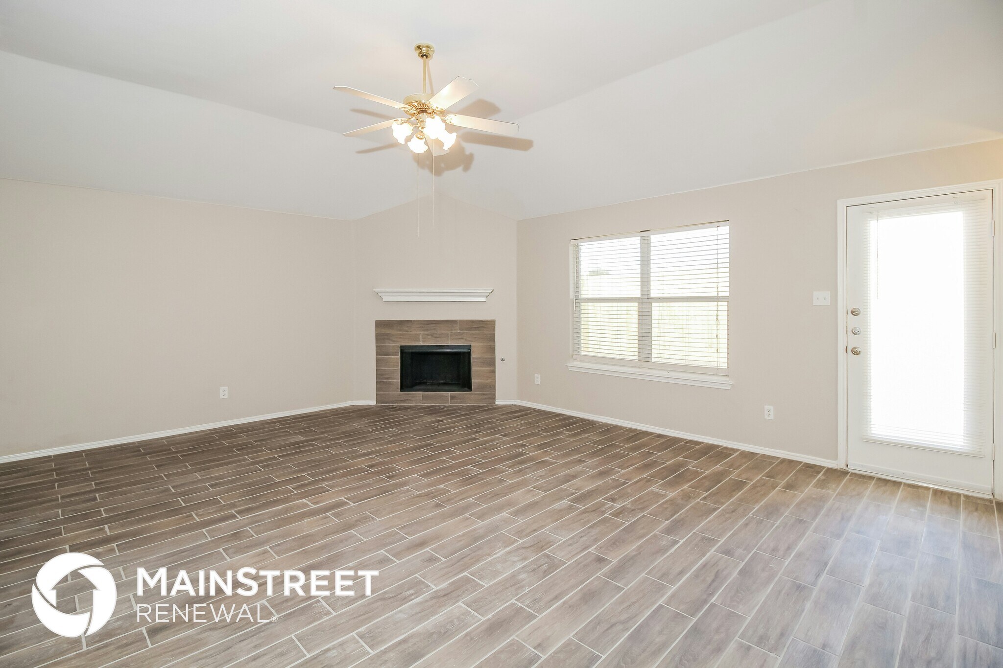 Building Photo - 12004 Gold Creek Dr E