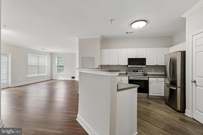 Building Photo - 3009 Nicosh Cir