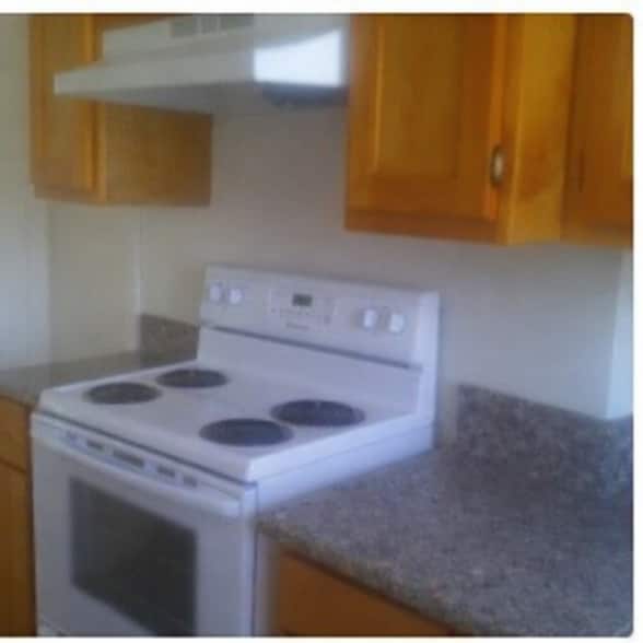 Building Photo - 920 S Grevillea Ave