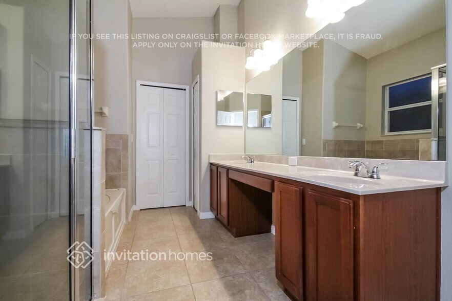 Building Photo - 11329 Callaway Pond Dr