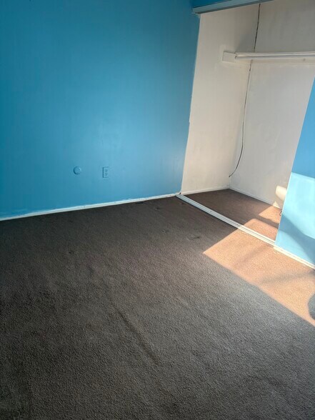 Building Photo - 77 Barnegat Blvd S