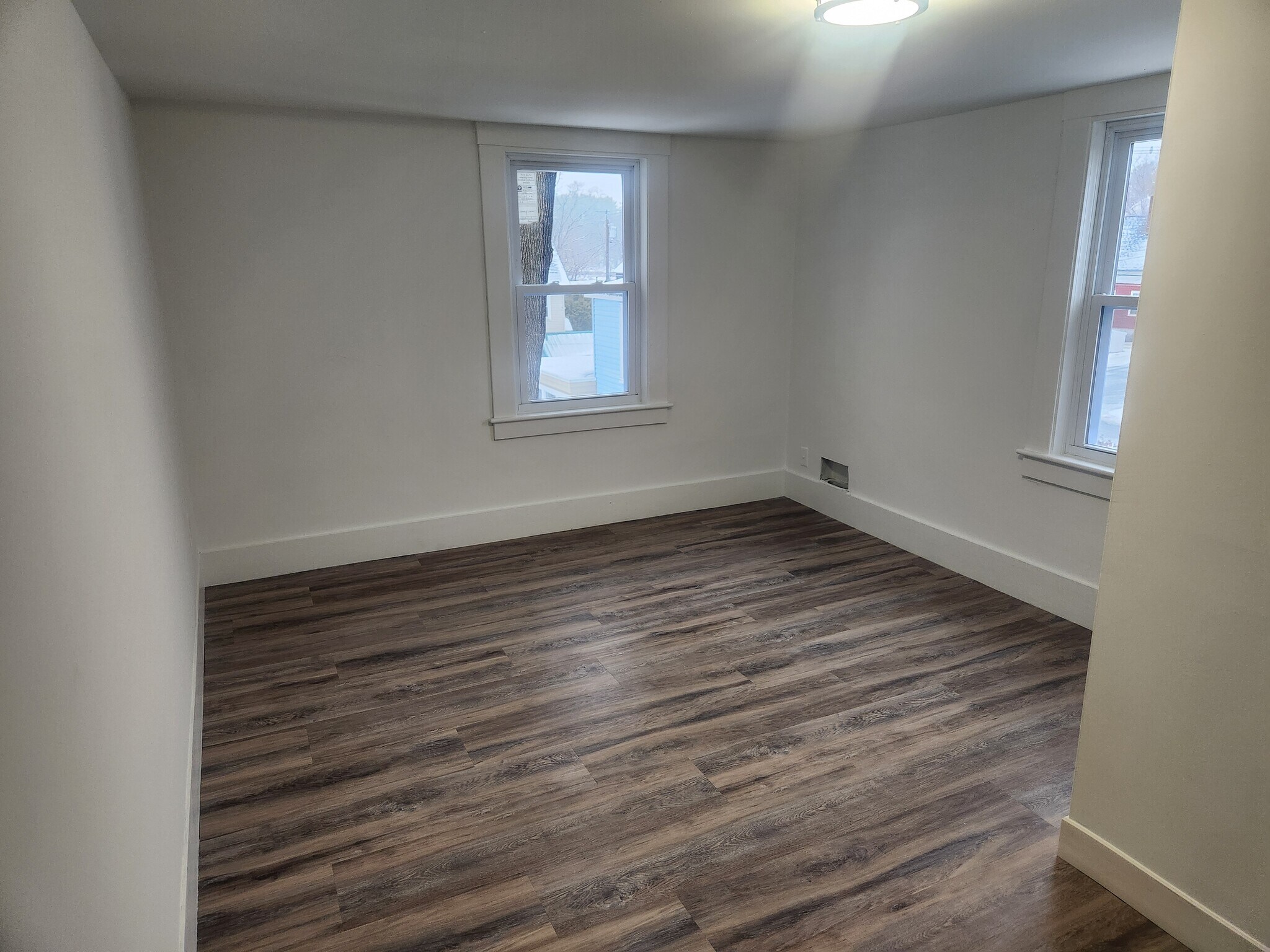 Building Photo - 13 Bridle Path