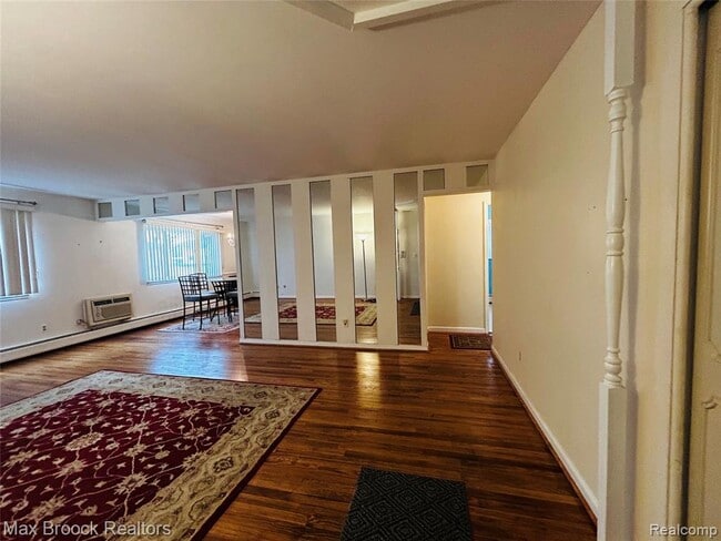 Building Photo - 4113 Telegraph Rd