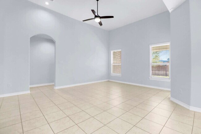 Building Photo - "Spacious 4-Bedroom Oasis with 3 Full Baths, Study, Game Room & NO HOA in San Antonio – 2,521 Sq ...
