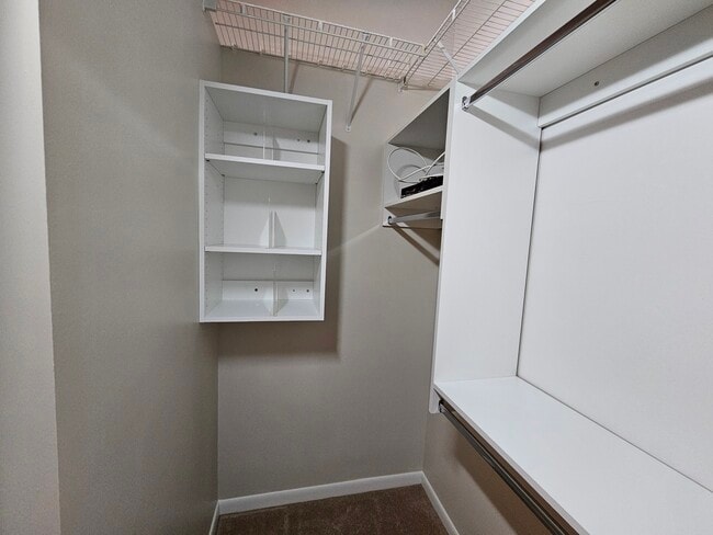 Building Photo - 1550 S Blue Island Ave