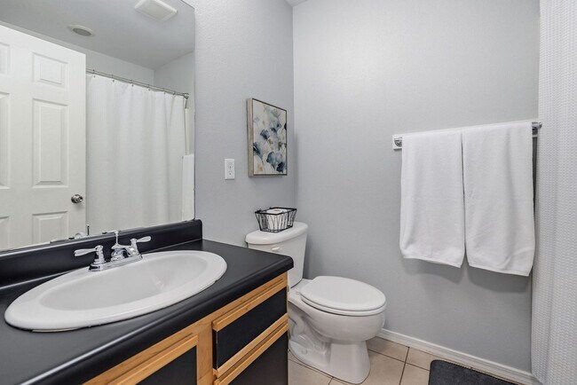 Building Photo - 1852 N Scull Creek Dr