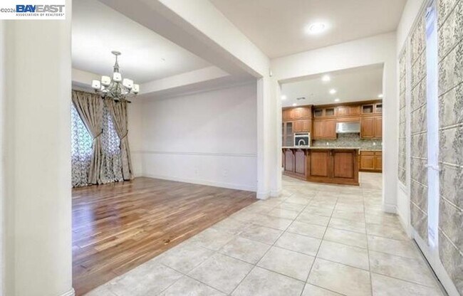 Building Photo - 1111 Hawkshead Cir