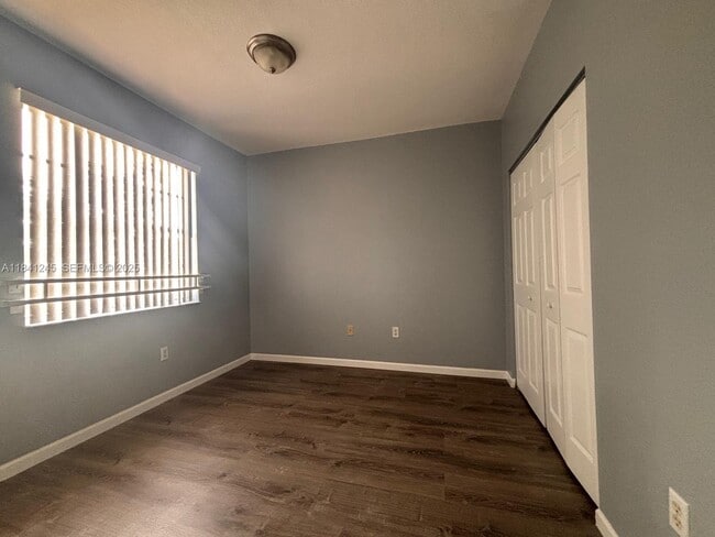 Building Photo - 8491 SW 27th St