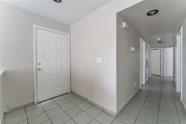 Building Photo - 1400 Jamielinn Ln