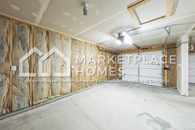Building Photo - 10056 Meadowvista Ct