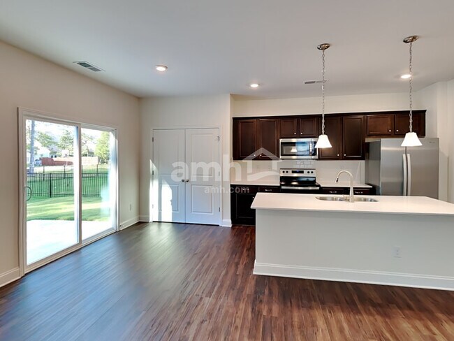 Building Photo - 11134 Hazel Gdns Dr