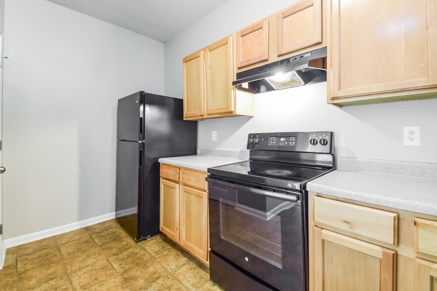 Building Photo - 2285 Bigwood Trl