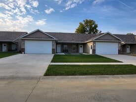 Building Photo - 2422 13th St