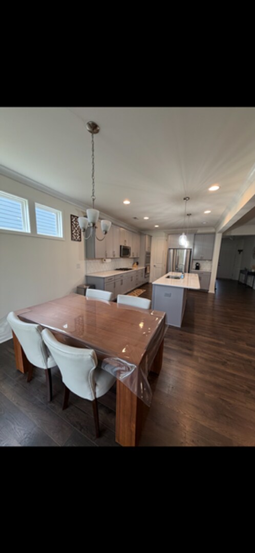 Building Photo - 5 BR/4BA | Newly Renovated Single Family Home | 1-Car Garage Parking | Fenced backyard