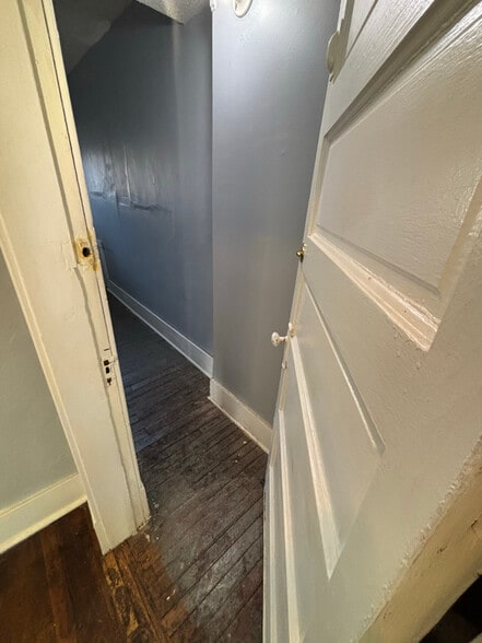 Building Photo - 159 N Belvedere Blvd