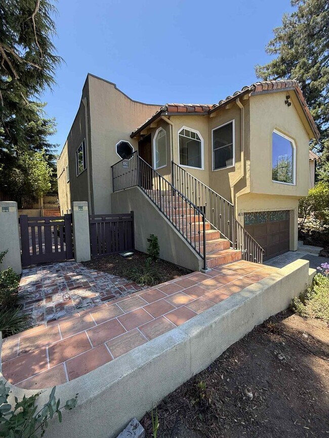 Primary Photo - Redwood City Hillside Retreat – 4BR, 3BA w...