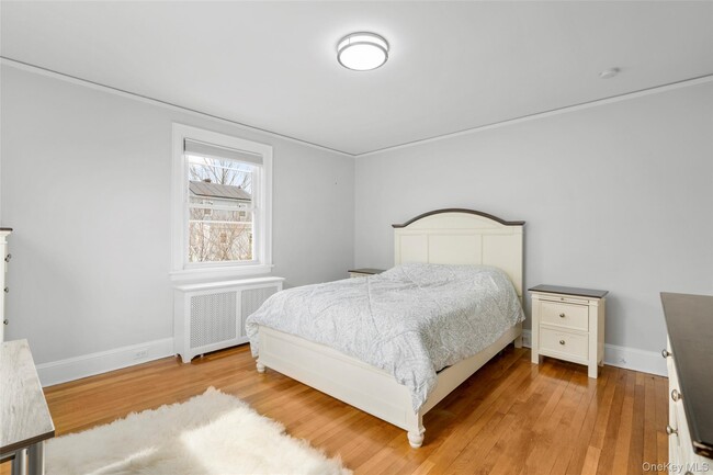 Building Photo - 70 Breckenridge Ave