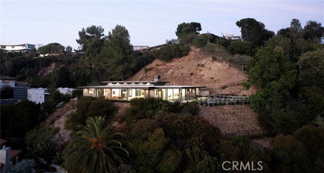 Building Photo - 9015 Alto Cedro Dr