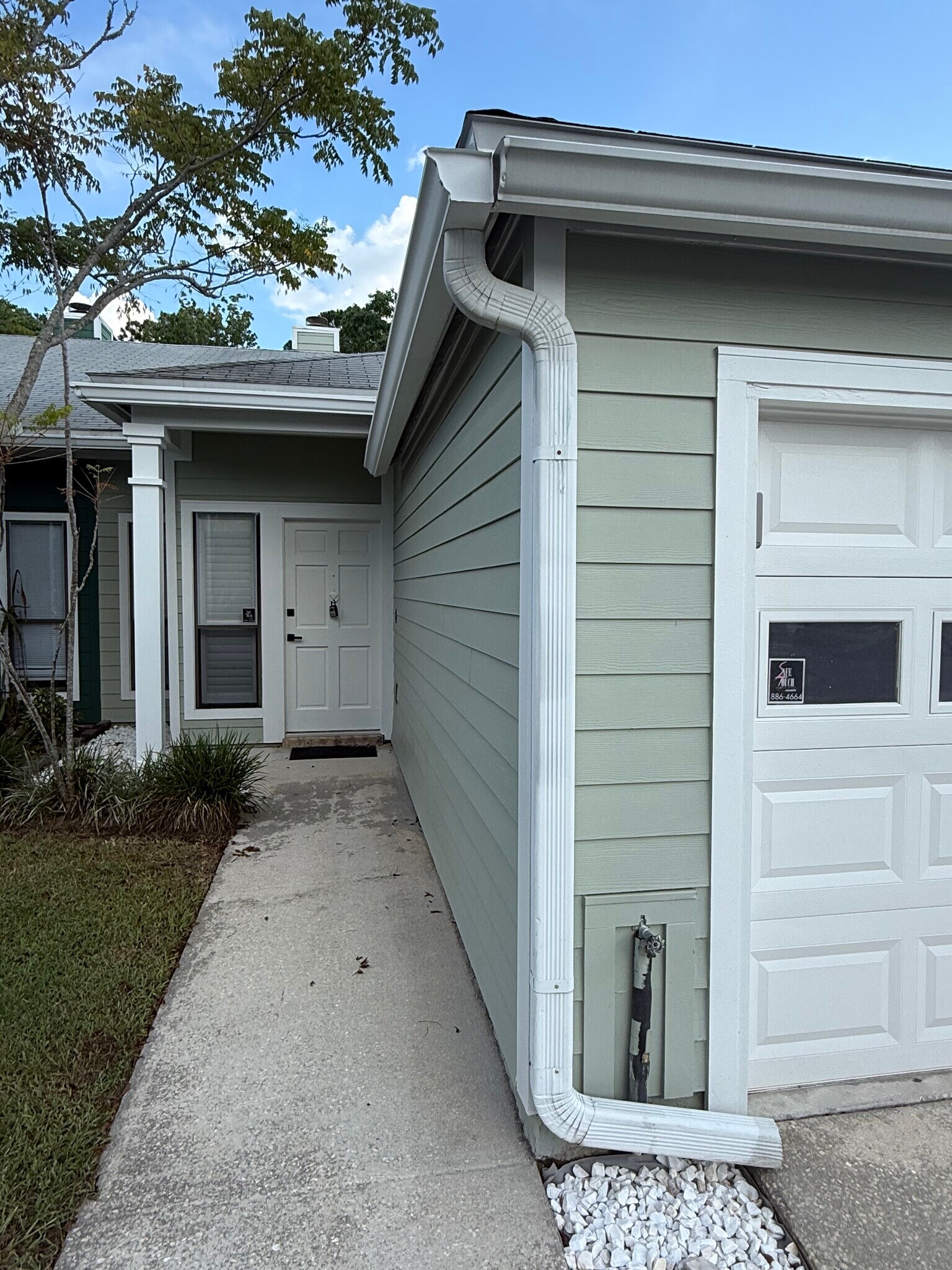 Building Photo - 4084 Stillwood Dr