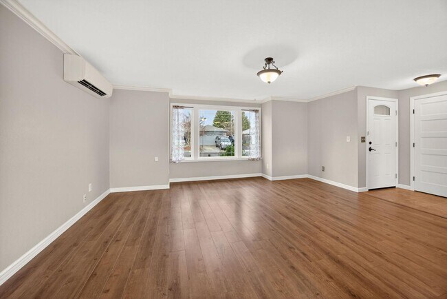 Building Photo - 1517 Westfield Way