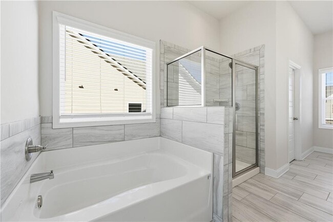 Building Photo - 1612 Dover Creek Ln